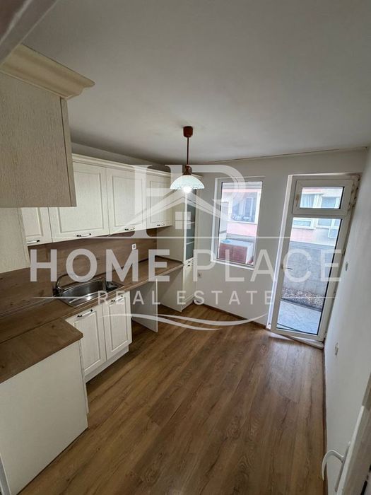 Тристаен тухлен апартамент, Завод Дружба