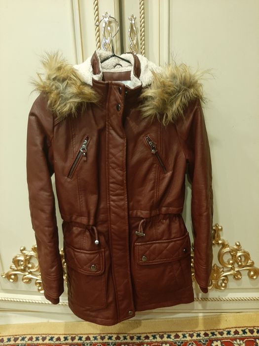 Плащь для девочек. Пальто кожа на меху.Турция