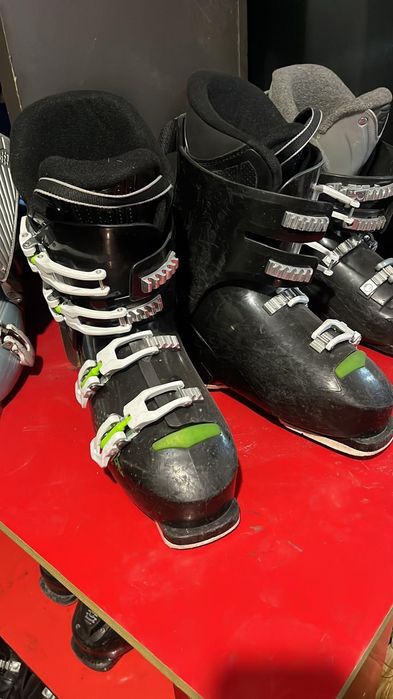 Ботинки горнолыжные 43-44-45 размер