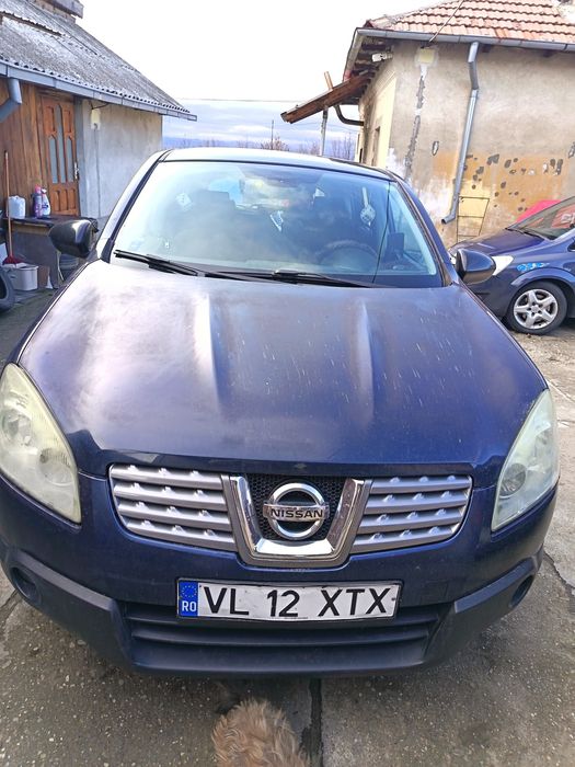 Vand nisan J10 anul 2009 sau schimb