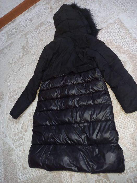 Продам зимний пуховик