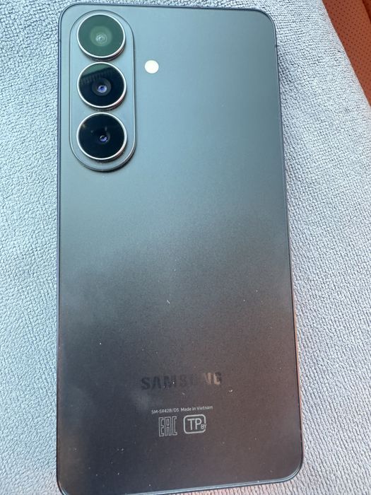 Samsung S26 продам