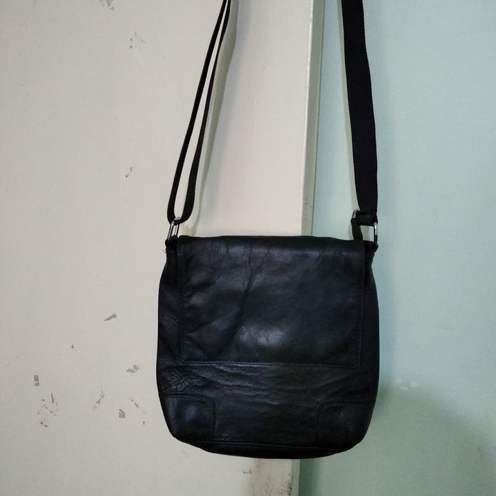 Продам натуральные кожаные сумки.