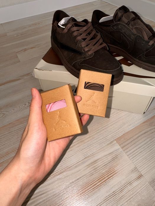 Кроссовки джордан трэвис скотт