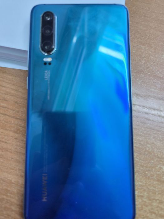 Продам Huawei P30