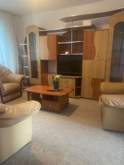 Ofer spre închiriere ap 2 camere ultracentral