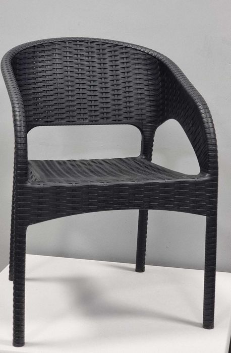 Кресло пластиковое " Оскар"