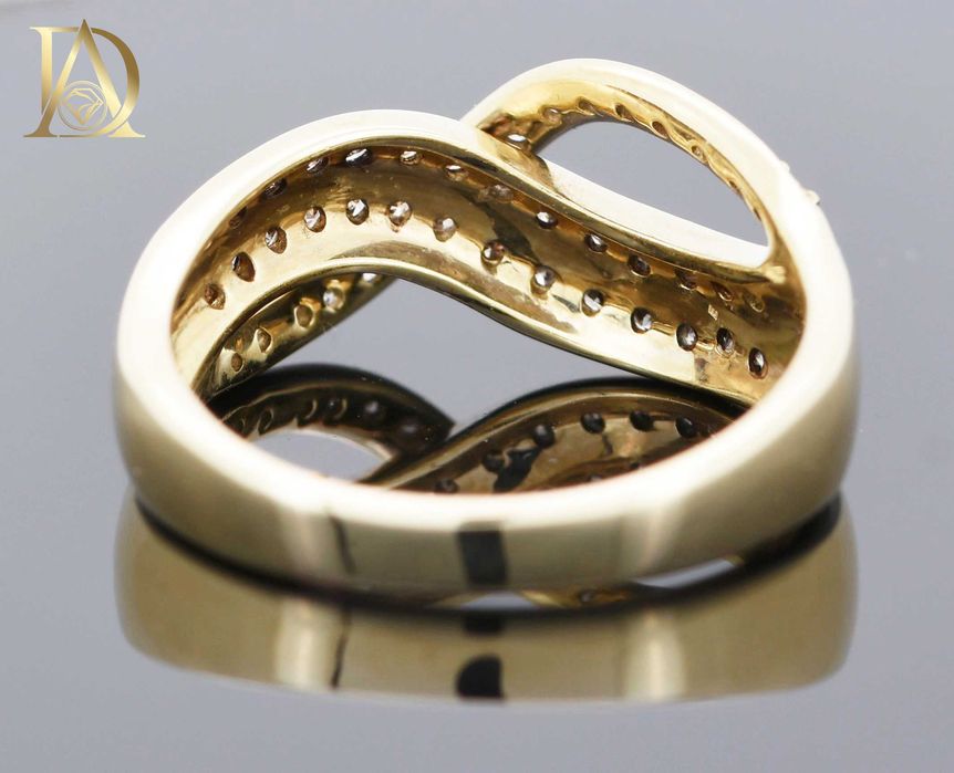 Нов Златен Пръстен с 0.62кт Естествени Брилянти