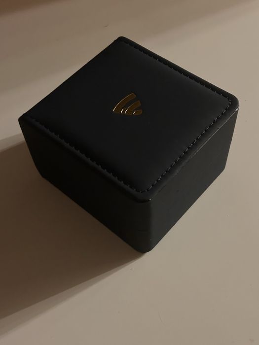 Елегантен мъжки часовник швейцарски механизъм