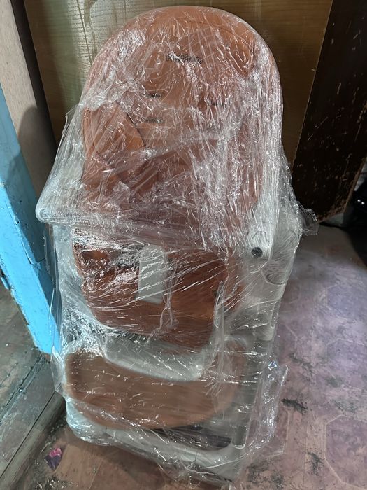 Продам автокресло, стульчик для кормления, коляску !