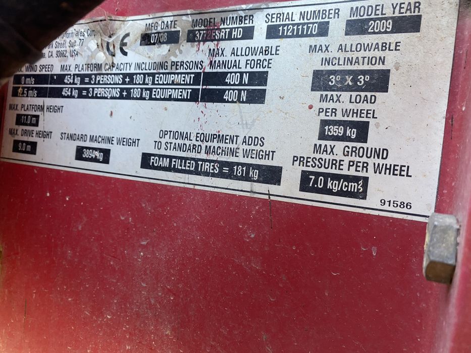 De inchiriat nacele electrica 4x4