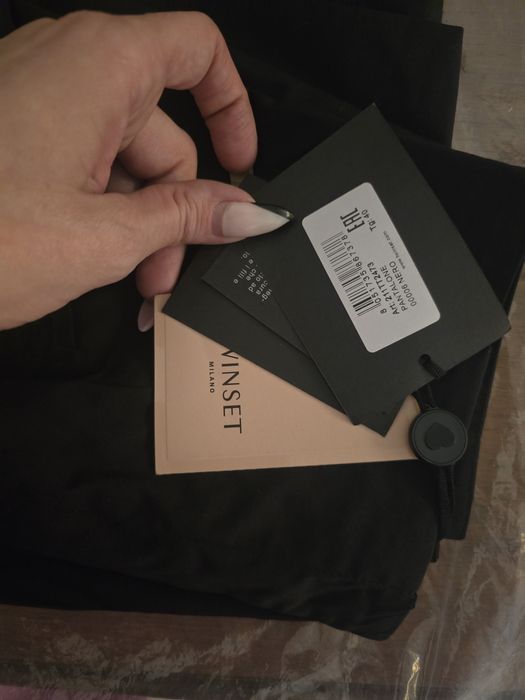 Черен панталон Twinset с колан,висока талия, размер 40/S,с мъниста,нов