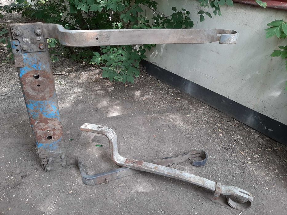 Запчасти на Мерседес 5 тонник