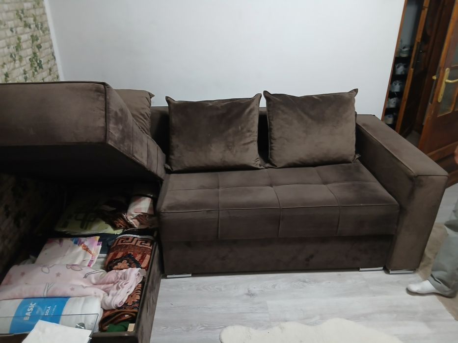 Colțar extensibil 2,40 ,partea scurtă1,60, extins1,45