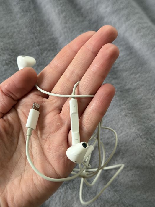 Наушники Apple шнурки Lighting оригинал лайтинг