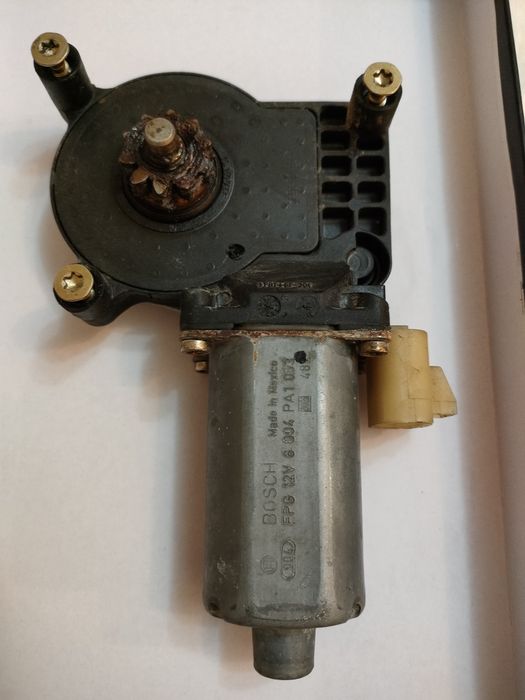 Моторчик стеклоподъёмника