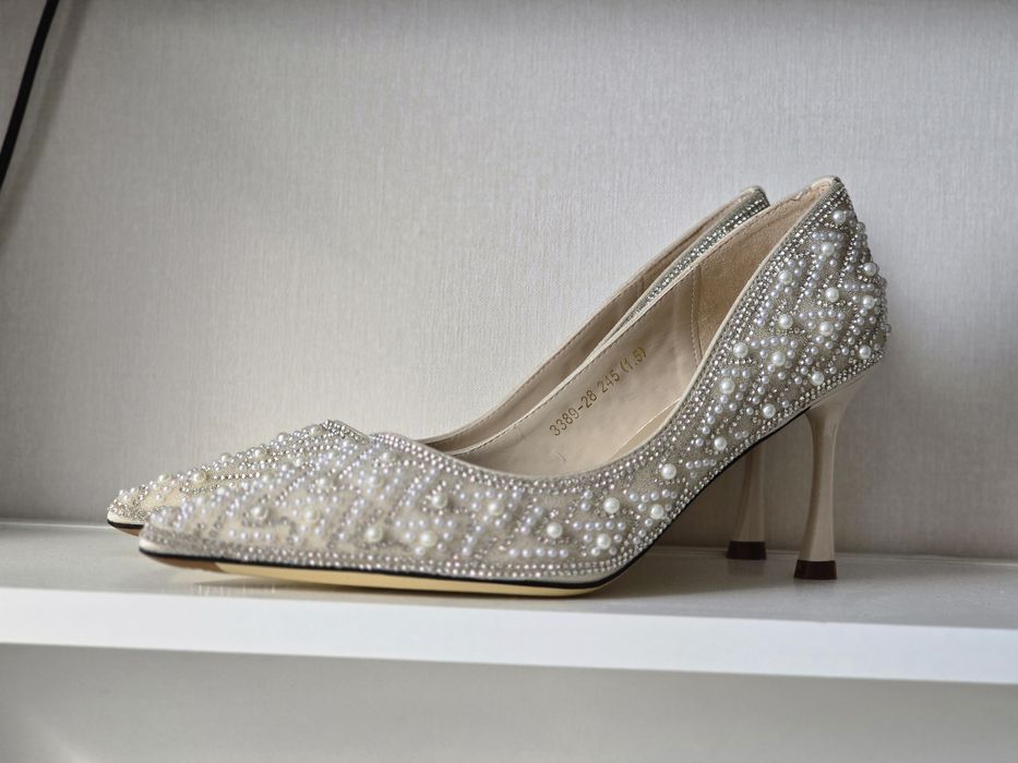 СРОЧНО каблуки на 38й размер