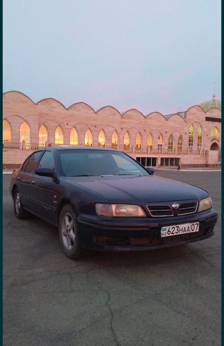 Ниссан максима 1999года