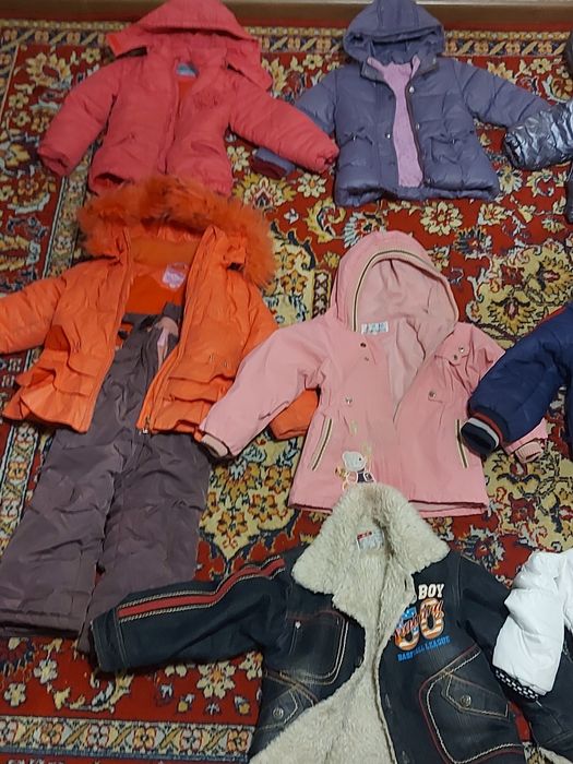 Продам куртки от 3 до 42 размера