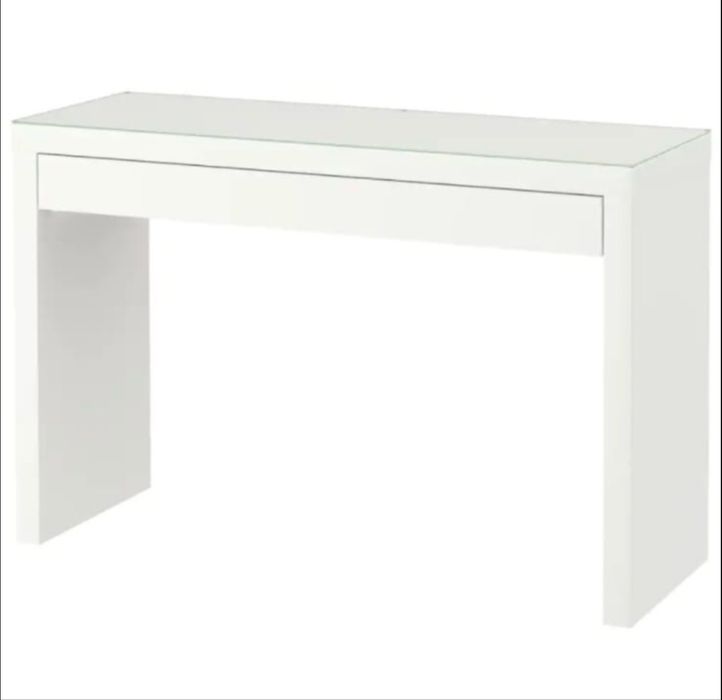Тулетный столик IKEA