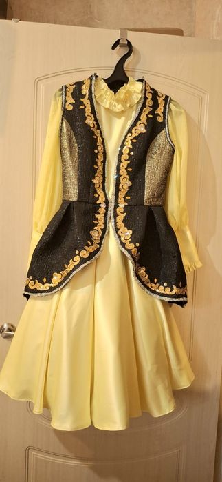 Костюм национальный для девочкии