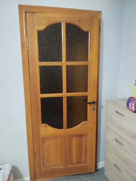 Продаются межкомнатные двери