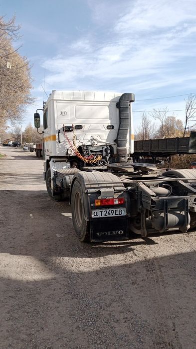 Вольво сотилади комплект и прицеп подушка нахт