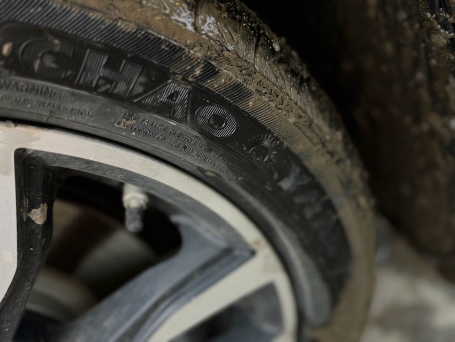 Продам летние шины с JAC J7 родные
