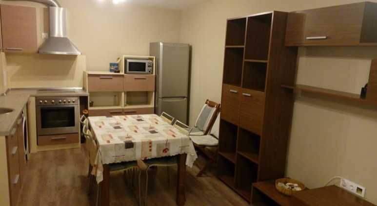 Дава се под наем Двустаен апартамент в Бургас, Братя Миладинови - 60 кв.м за 204 € - Снимка #1