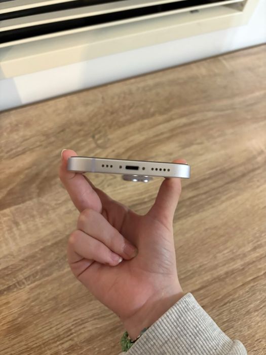 Iphone 14 , като нов