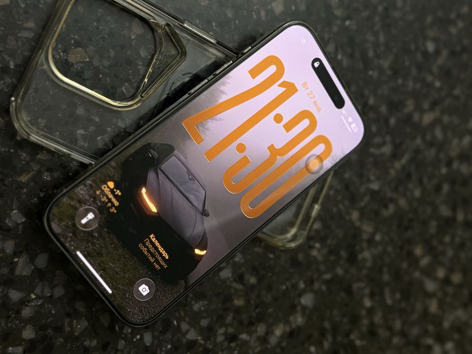 IPhone 15 pro 128 gb