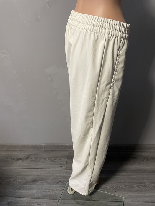 Pantaloni Puma, piele ecologica L
