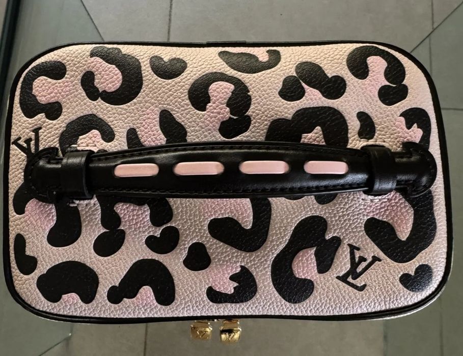 Louis vuitton vanity bag,LIMITED EDITION
