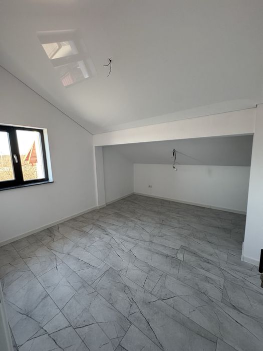 Apartament 4 camere