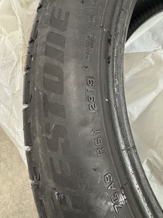 Brigestone 255/45/20 2бр