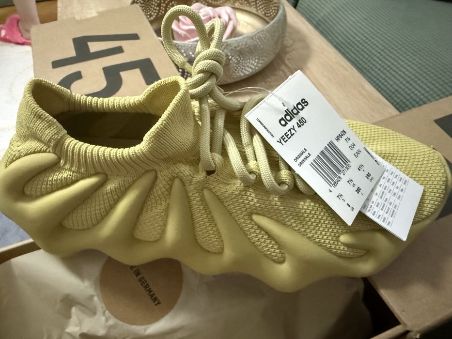 Yezzy 450 sulfur