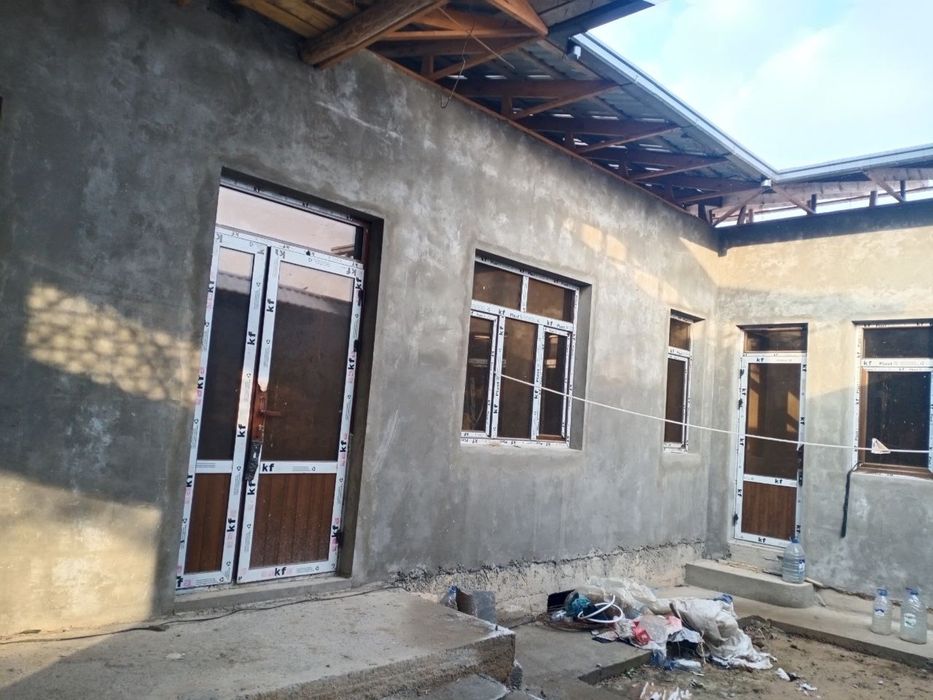 Uy sotiladi tashkent hasanboy