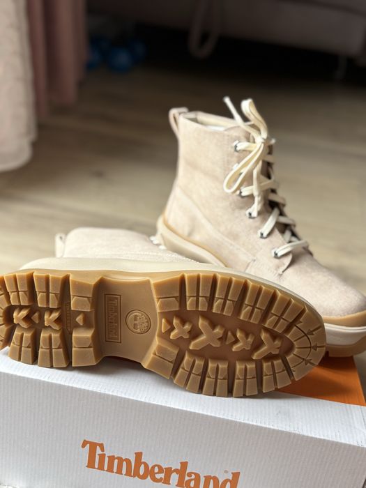 Боти Timberland.