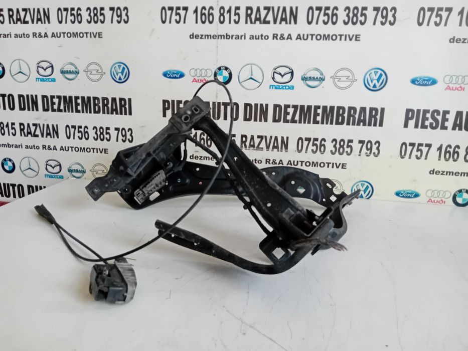 Ochelar Suport Far Dreapta Mercedes e Class W212 2009-2013