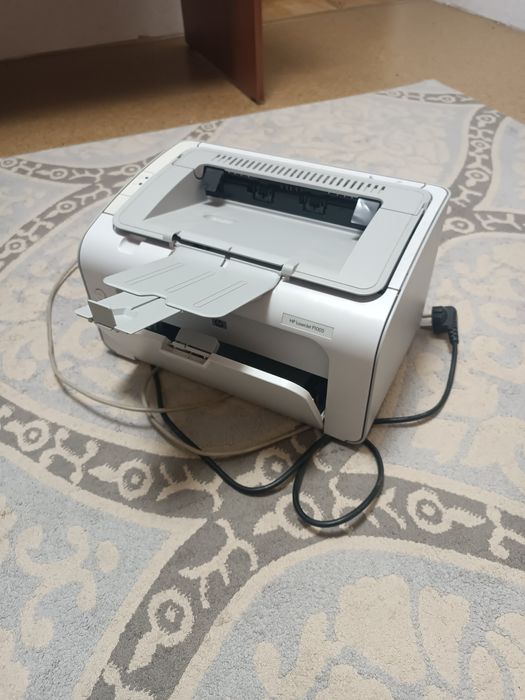 Принтер HP LaserJet P1005