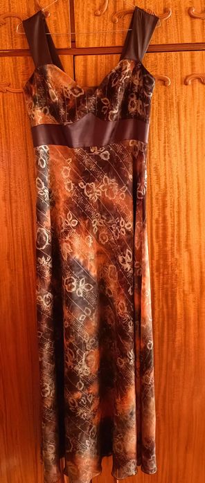 Rochie de seară, elegantă, comodă