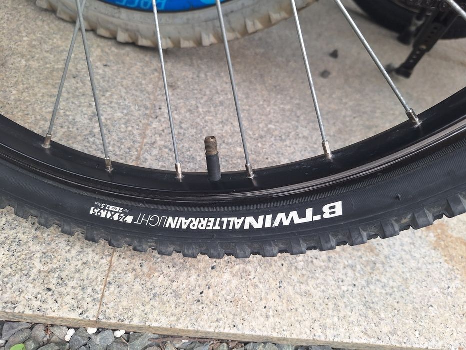 Vand bicicleta copii 24 inch baieti, respectiv 16 inch fete