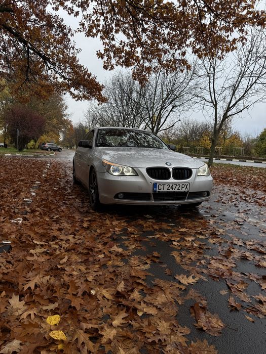 Продавам личния си автомобил