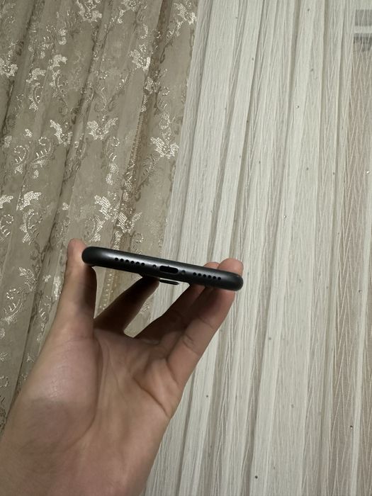IPhone 11 128ГБ/84% Состояние идиал