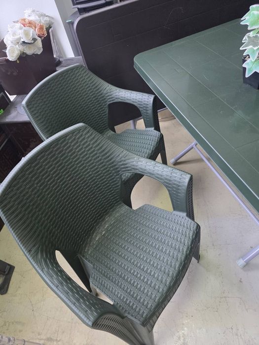 Градински Комплект маса + 4 броя столове