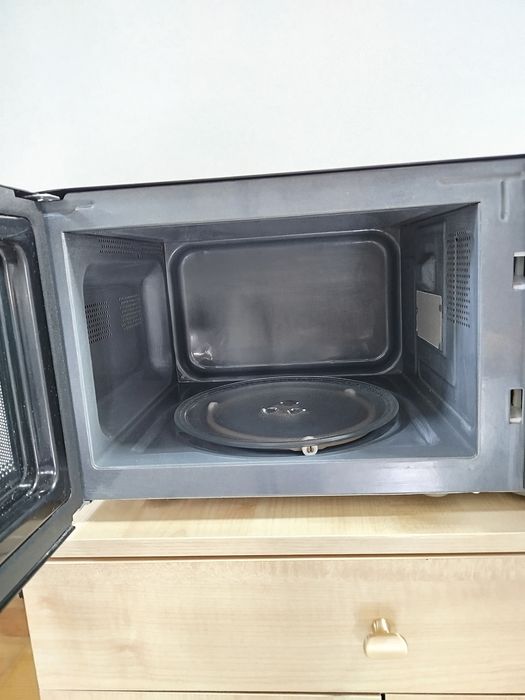 Микроволновая печь Ardesto