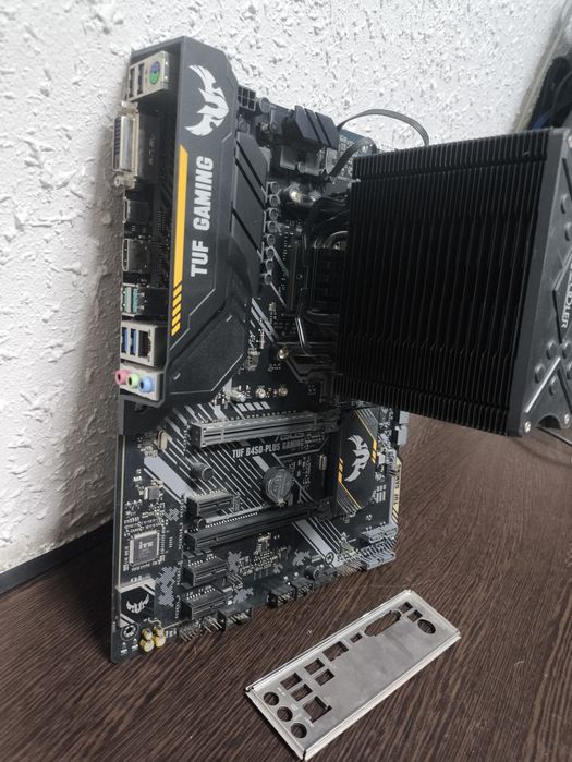 Asus TUF B450Plus Gaming+Ryzen 7 2700