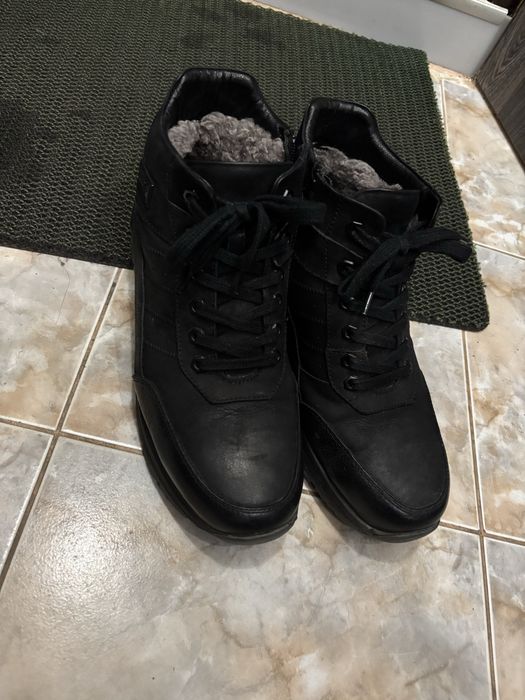 Продам обувь в хорошем состоянии