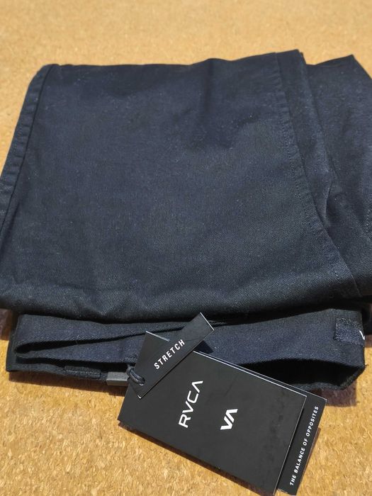 Брюки чиносы RVCA черный цвет 32*32 новые