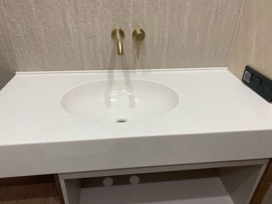 Столечница из искуственного камня